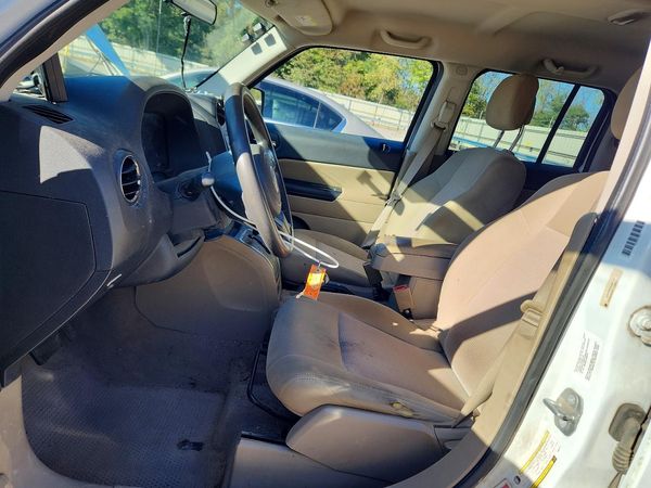 2014 JEEP PATRIOT Sport — DENT