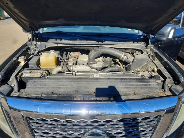 2018 NISSAN TITAN — Engine bay