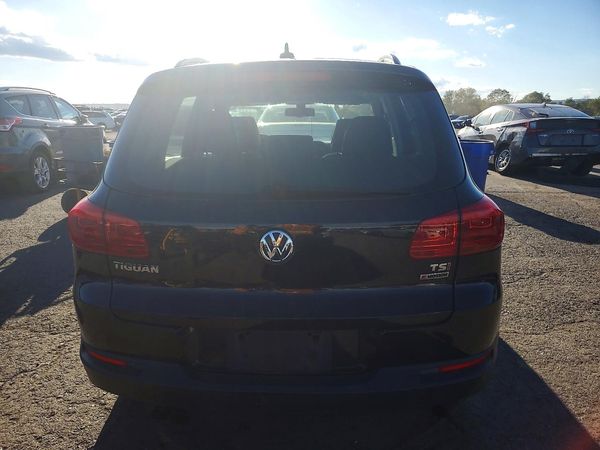 2017 VOLKSWAGEN TIGUAN — DIRR