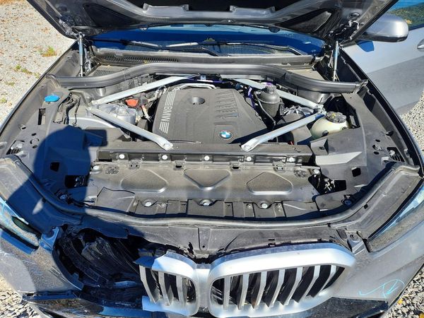 2026 BMW X5 xDrive40 — ENGN