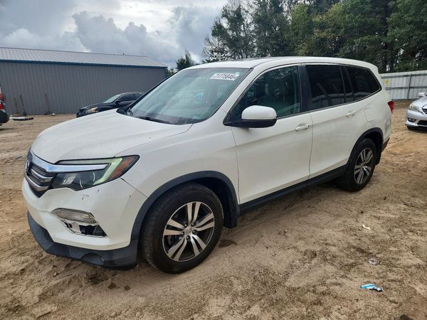 2017 HONDA PILOT EXL — Front 3/4