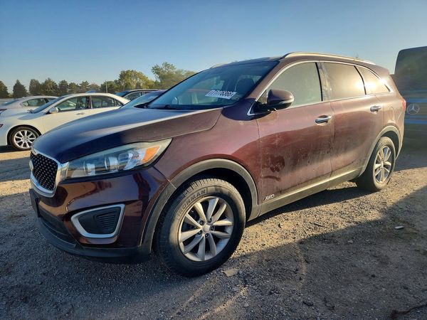 2017 KIA SORENTO L, LX — Front 3/4