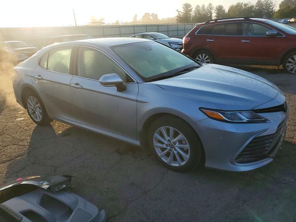 2023 TOYOTA CAMRY LE — Passenger 3/4