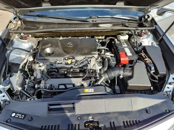 2019 TOYOTA CAMRY L/LE/SE/XLE — Engine bay