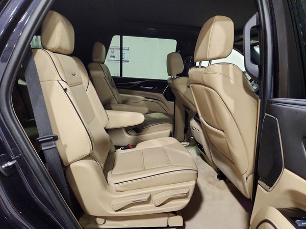2024 CADILLAC ESCALADE Premium Luxury — PSRS