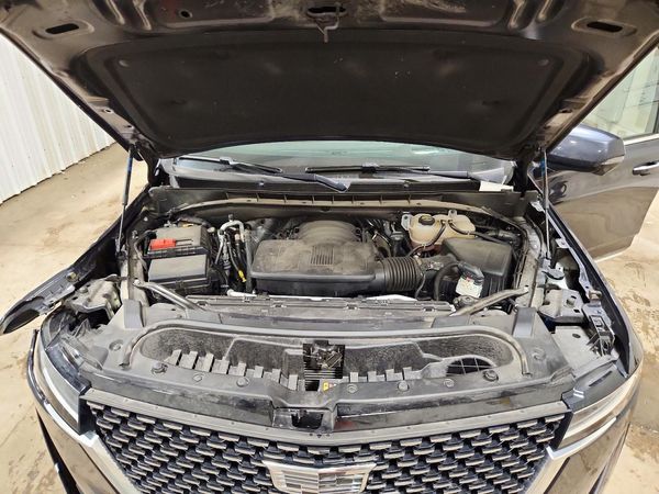 2024 CADILLAC ESCALADE Premium Luxury — Engine bay