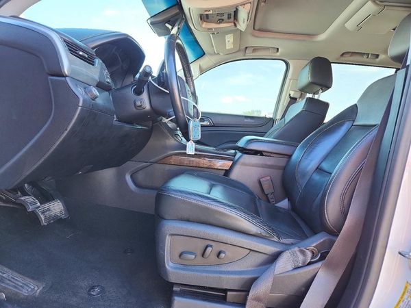 2016 CHEVROLET TAHOE LT — DENT
