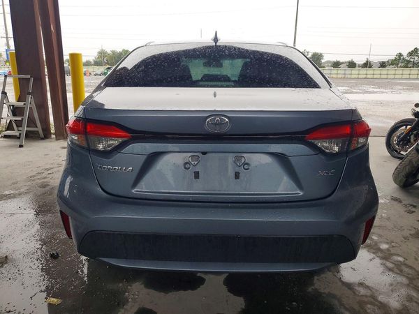 2021 TOYOTA COROLLA XLE — DIRR