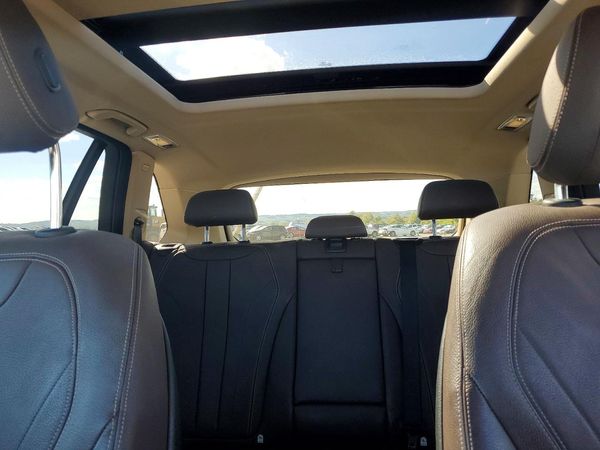 2015 BMW X5 xDrive35i — SUVN