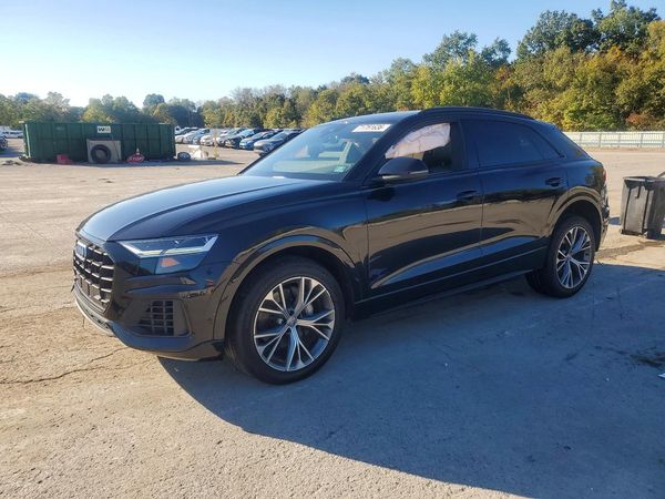 2021 AUDI Q8 quattro Premium — Front 3/4