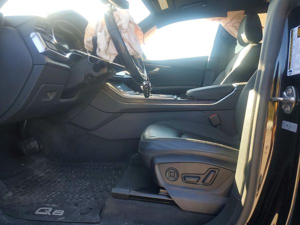 2021 AUDI Q8 quattro Premium — DENT