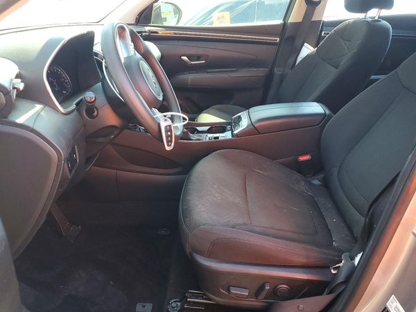 2022 HYUNDAI TUCSON SEL — DENT