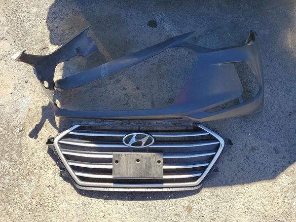 2018 HYUNDAI ELANTRA — LOOS