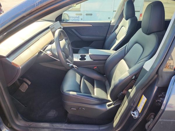 2023 TESLA MODEL Y — DENT