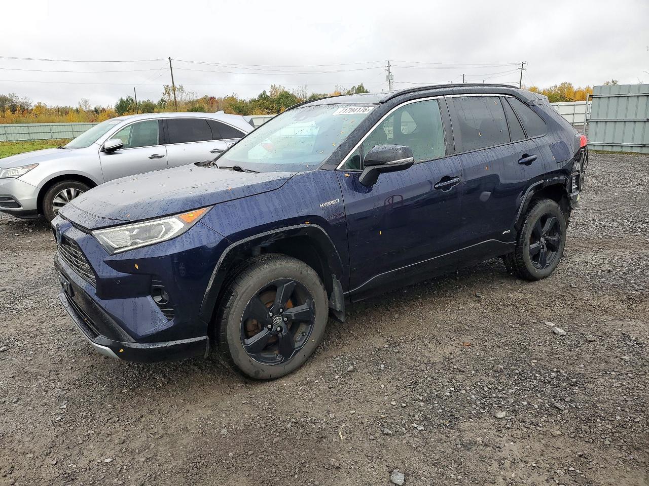 2021 TOYOTA RAV4 XLE HV — Front 3/4