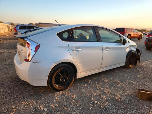 2015 TOYOTA PRIUS — PSRA