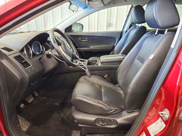 2013 MAZDA CX-9 Touring/GS — DENT
