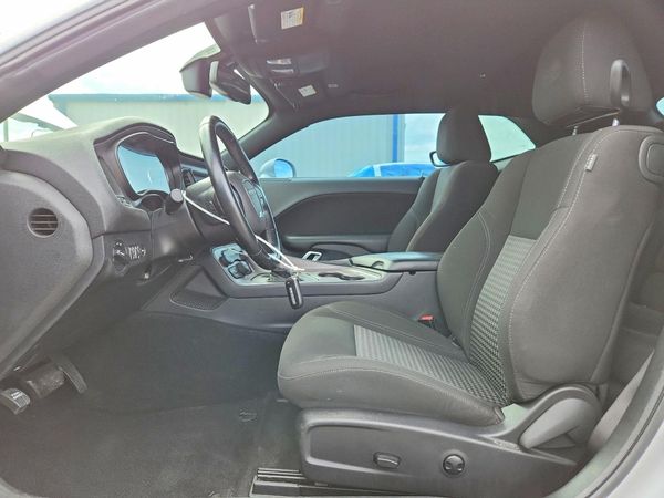 2023 DODGE CHALLENGER SXT — DENT
