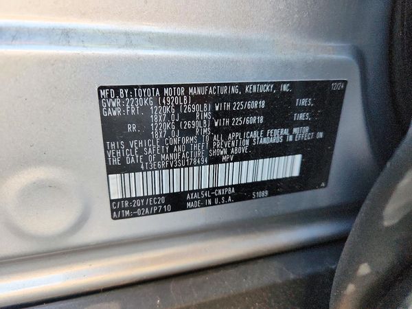 2025 TOYOTA RAV4 XSE — VINS