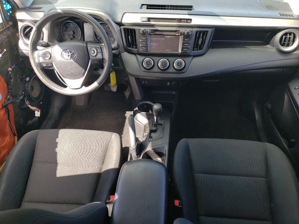 2017 TOYOTA RAV4