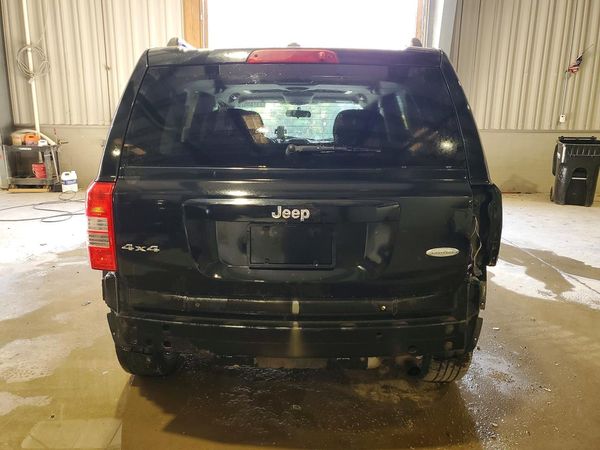 2012 JEEP PATRIOT Latitude — DIRR