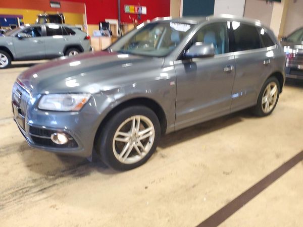 2016 AUDI Q5 — DSFA — Front 3/4