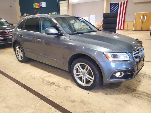 2016 AUDI Q5 — Passenger 3/4