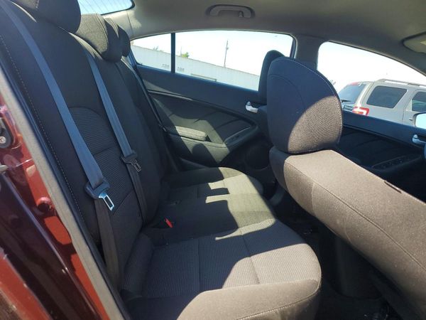 2018 KIA FORTE LX Base — PSRS