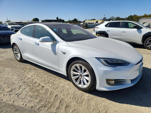 2018 TESLA MODEL S — Passenger 3/4