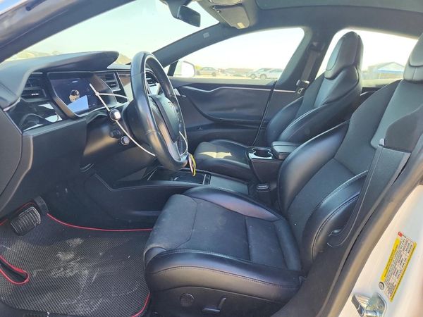 2018 TESLA MODEL S — DENT