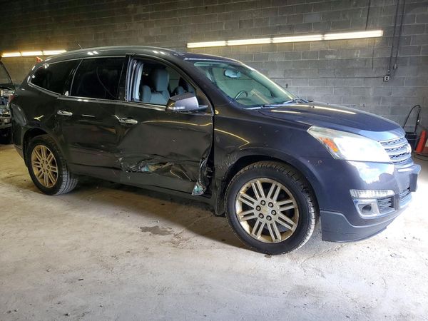 2015 CHEVROLET TRAVERSE 1LT — Passenger 3/4