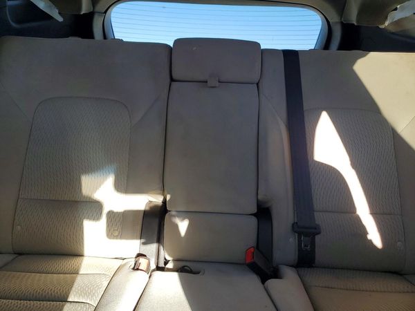 2017 HYUNDAI SANTA FE Base — SUVN