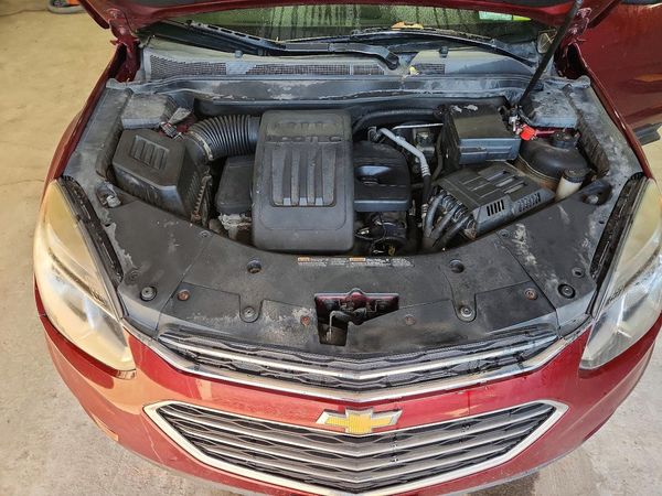 2017 CHEVROLET EQUINOX LT / FL — Engine bay