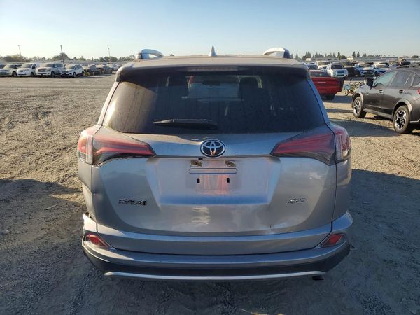 2016 TOYOTA RAV4 XLE (M Grade) — DIRR