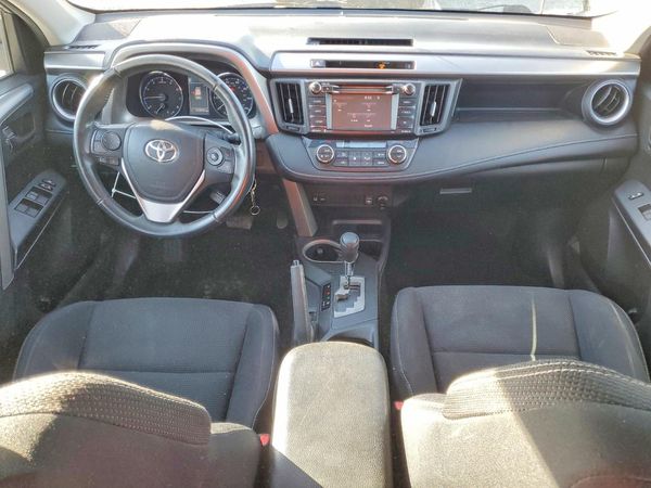2016 TOYOTA RAV4 XLE (M Grade) — CKPT