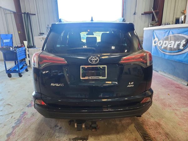 2017 TOYOTA RAV4 LE — DIRR