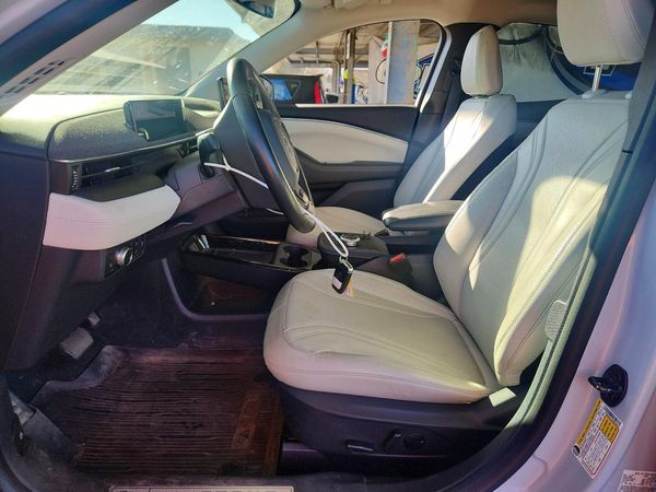 2022 FORD MUSTANG Premium — DENT