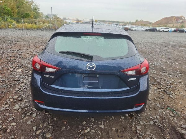2018 MAZDA 3 Touring — DIRR