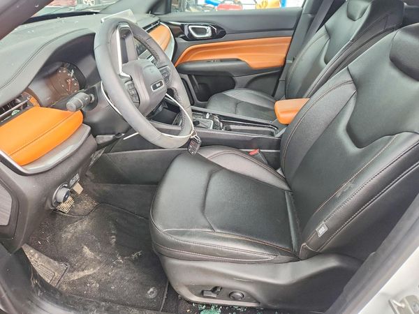 2024 JEEP COMPASS Limited — DENT