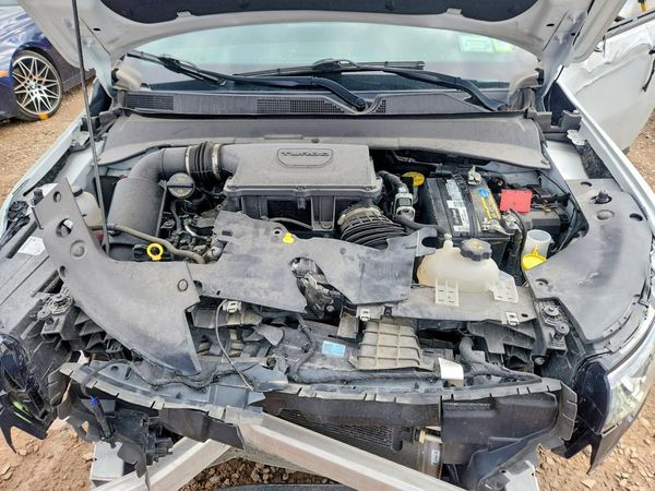 2024 JEEP COMPASS Limited — Engine bay