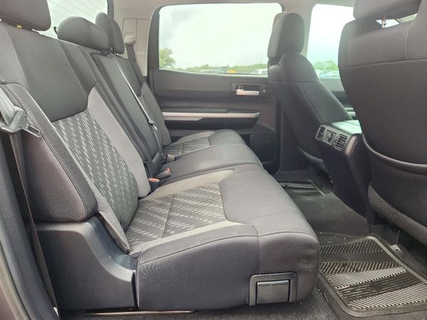 2018 TOYOTA TUNDRA SR5 — PSRS