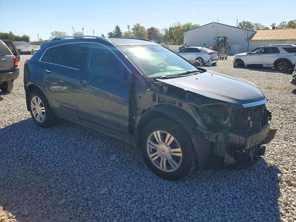 2012 CADILLAC SRX Luxury — Passenger 3/4