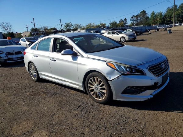 2015 HYUNDAI SONATA — Passenger 3/4