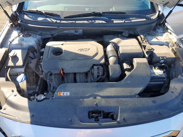 2015 HYUNDAI SONATA — Engine bay