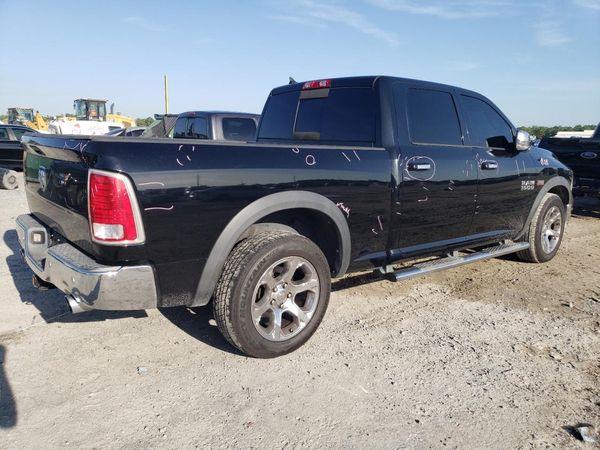 2014 RAM 1500 LARAMIE