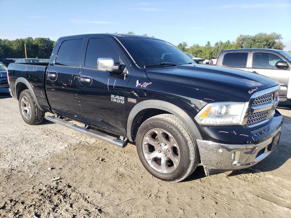 2014 RAM 1500 LARAMIE