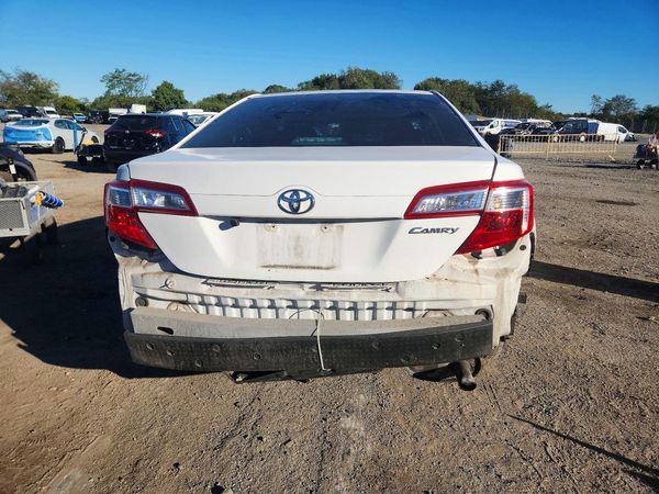 2014 TOYOTA CAMRY — DIRR