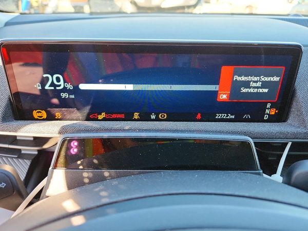 2025 FORD MUSTANG Premium — ODOM