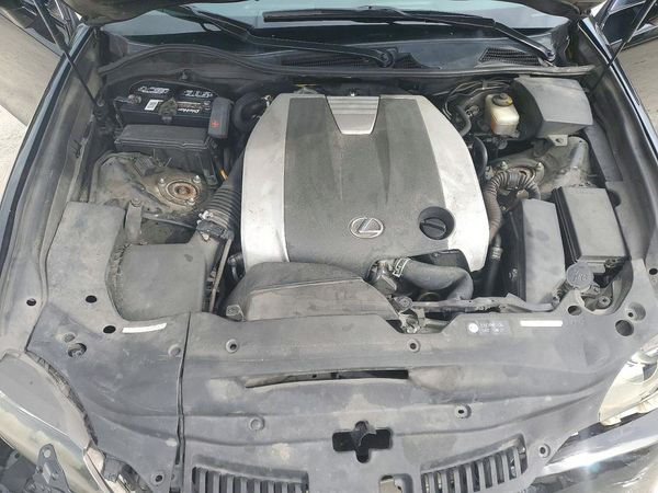 2015 LEXUS GS 350 — Engine bay
