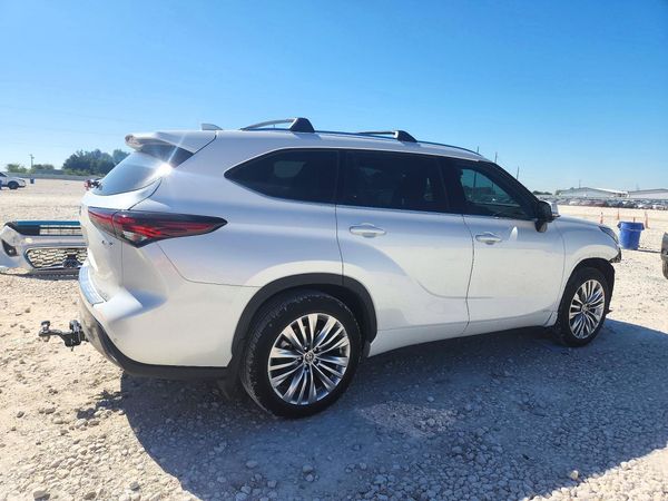 2025 TOYOTA HIGHLANDER Platinum — PSRA
